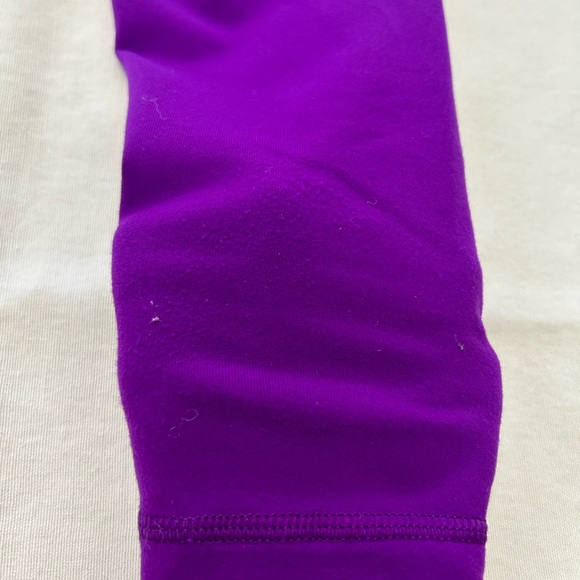 Lululemon Leggings - Size 6 - Picture 2 of 8